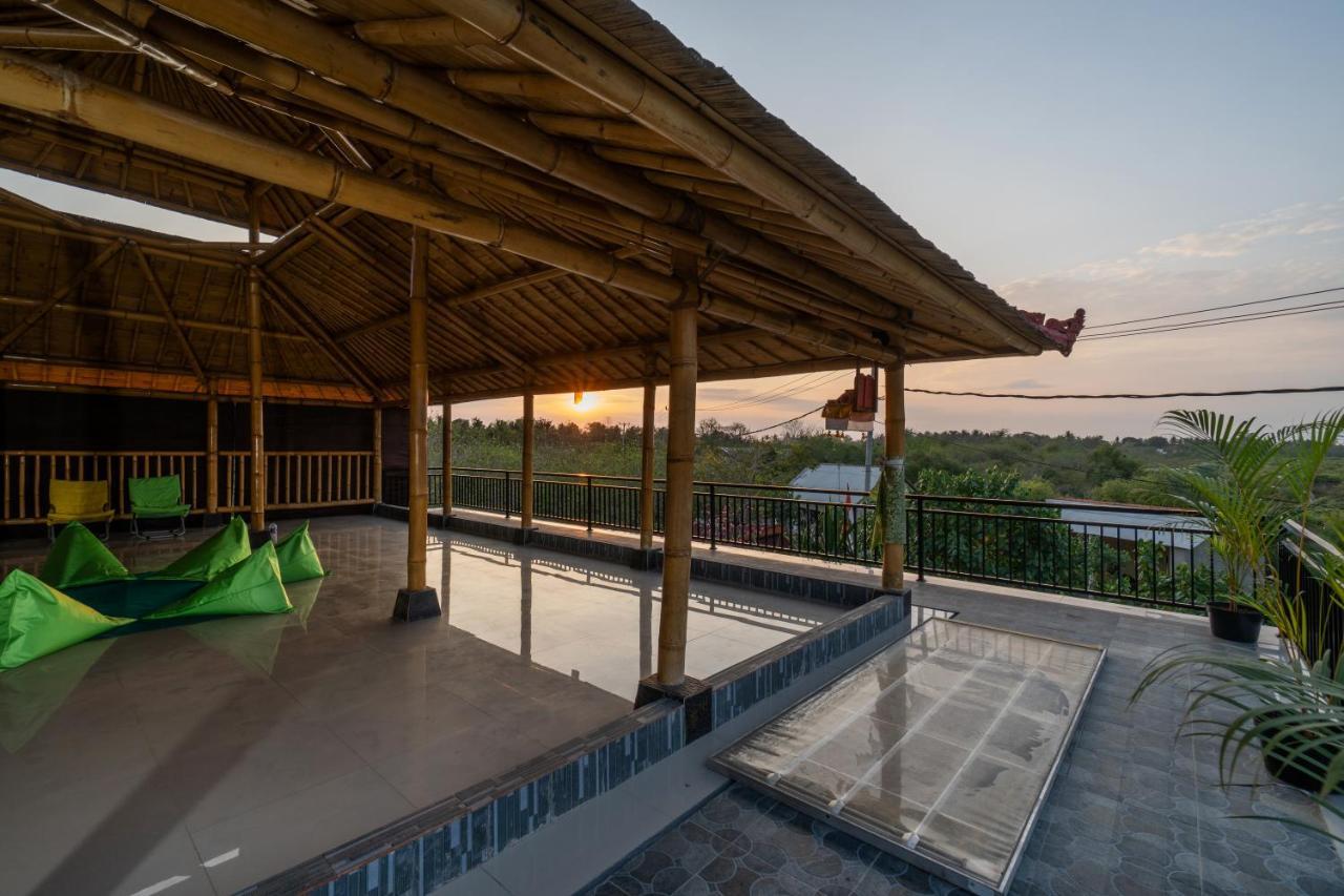 A Pousada The Green Groves Lembongan Exterior foto