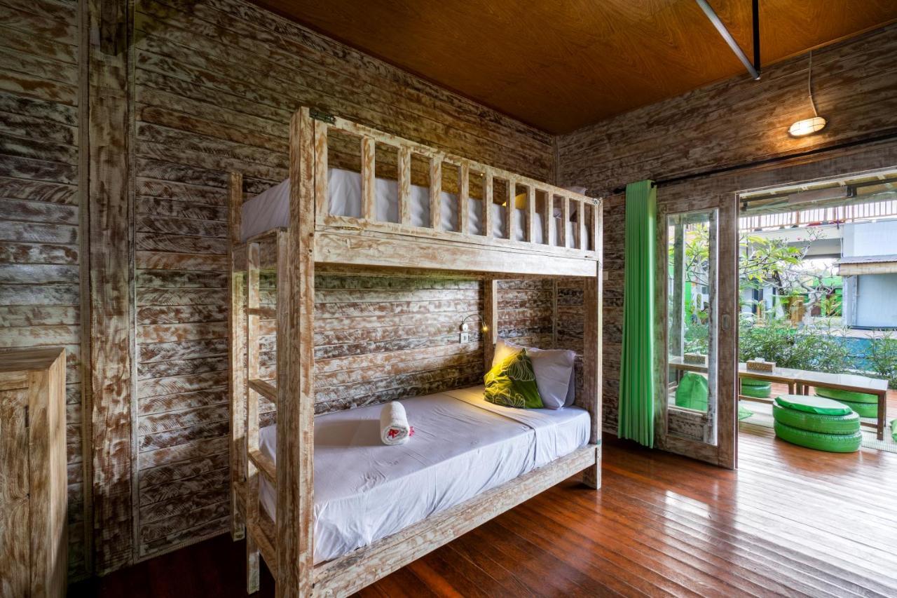 A Pousada The Green Groves Lembongan Exterior foto