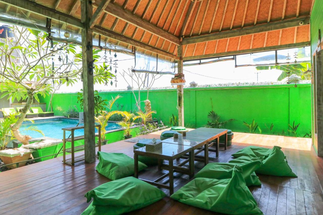 A Pousada The Green Groves Lembongan Exterior foto
