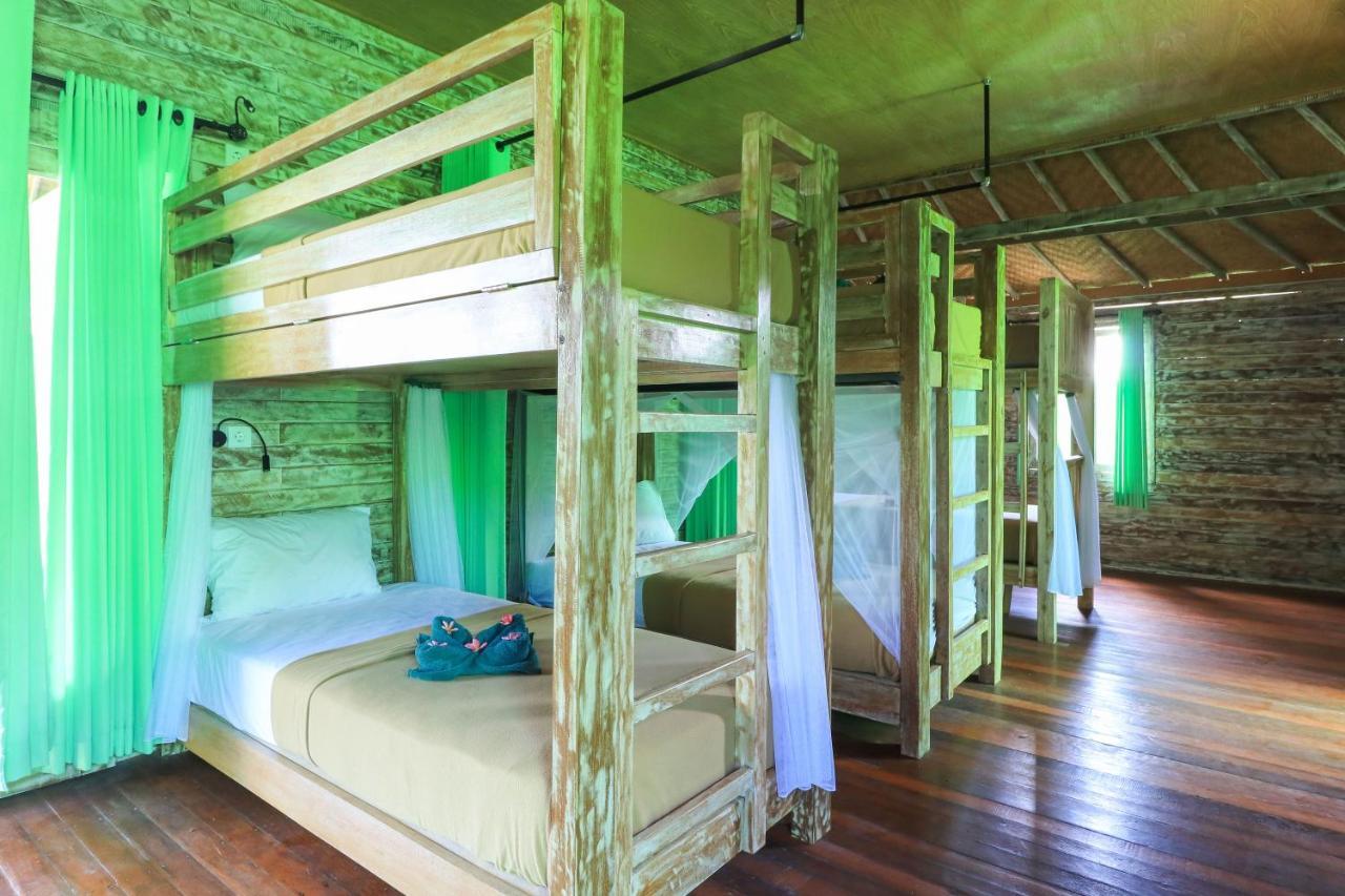 A Pousada The Green Groves Lembongan Exterior foto