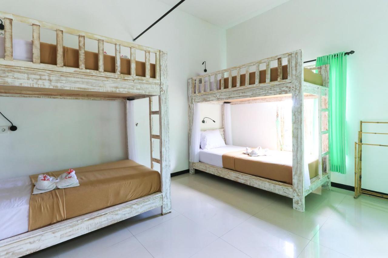 A Pousada The Green Groves Lembongan Exterior foto