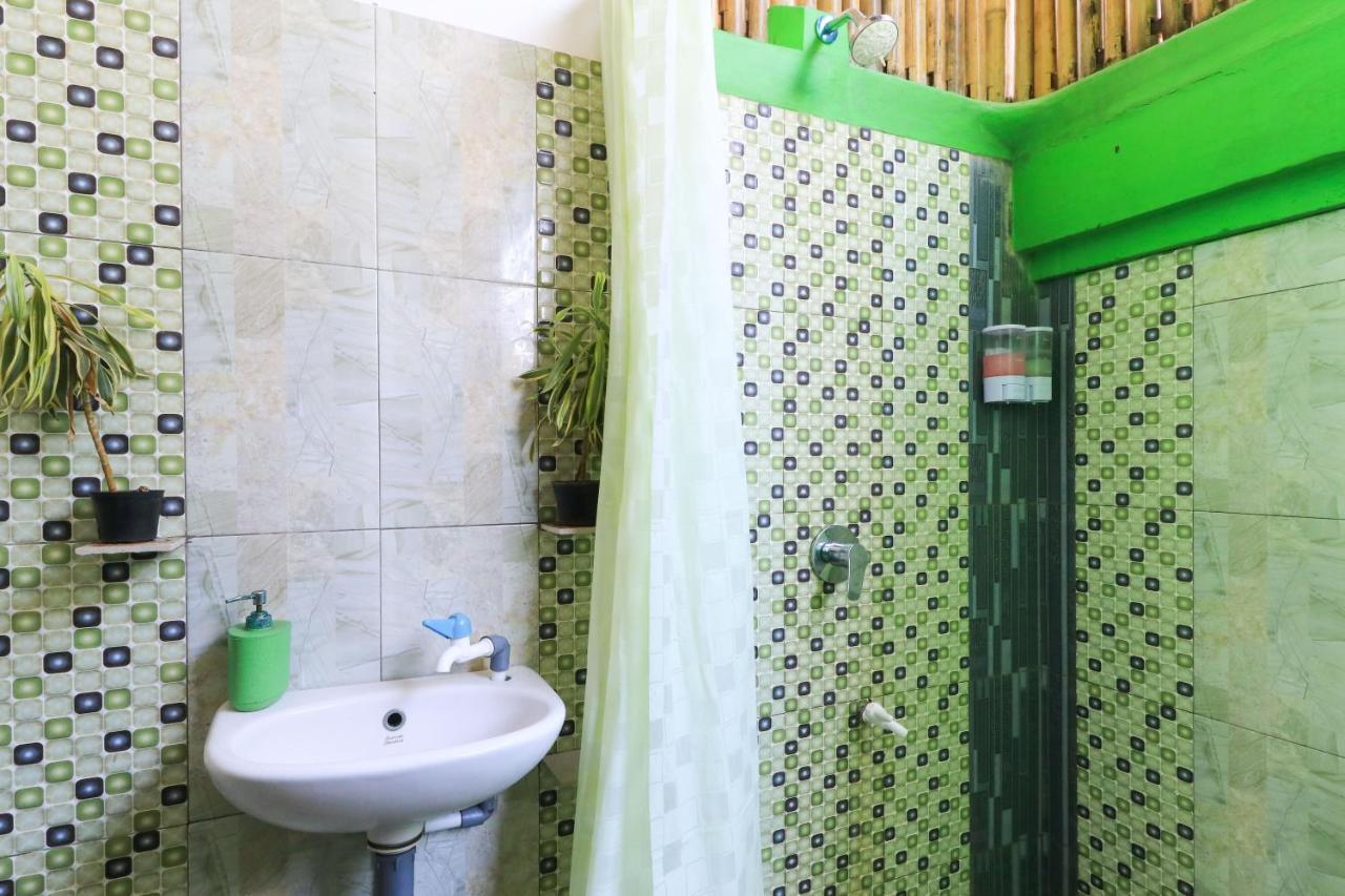 A Pousada The Green Groves Lembongan Exterior foto