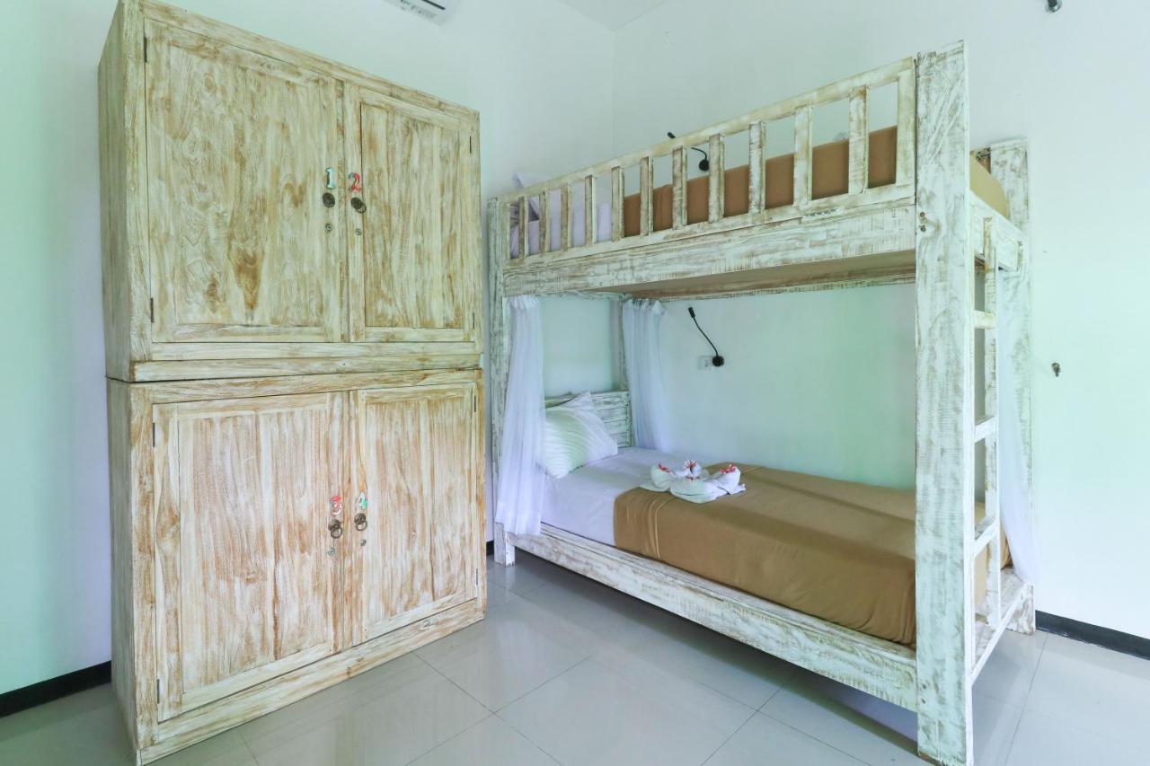 A Pousada The Green Groves Lembongan Exterior foto