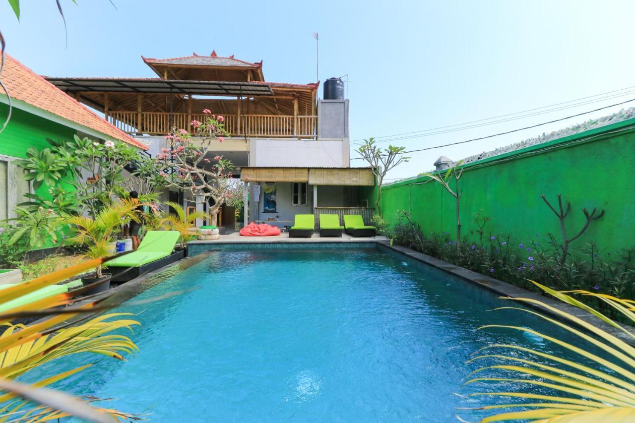 A Pousada The Green Groves Lembongan Exterior foto